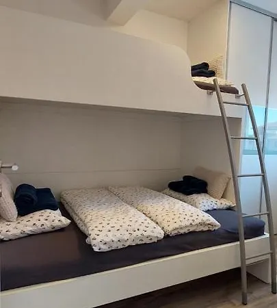 公寓 Histria Luxury Apartment With Private Pool Near The Beach 班约勒