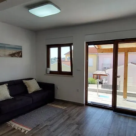 Histria Luxury Apartment With Private Pool Near The Beach