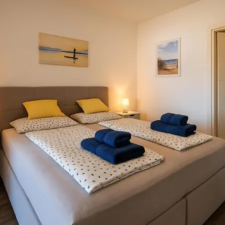 Histria Luxury Apartment With Private Pool Near The Beach