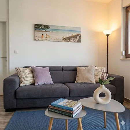 Luxury Histria With Private Pool Near The Διαμέρισμα