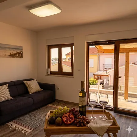 Luxury Histria With Private Pool Near The Διαμέρισμα